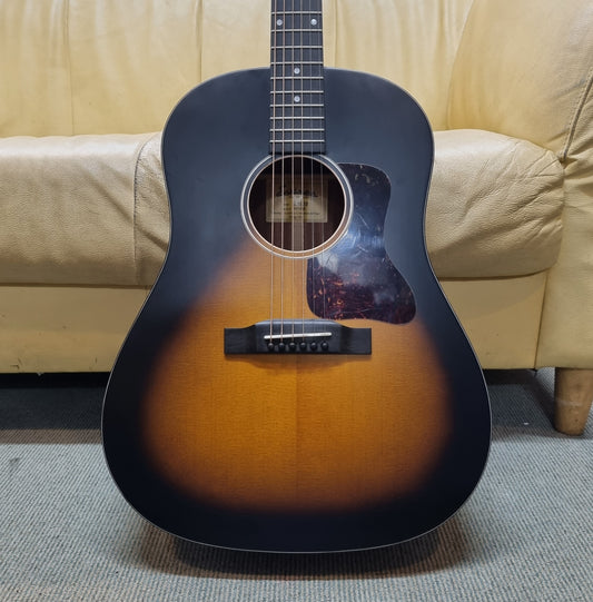 Eastman - E1SS-SB Sloped SHoulder Acoustic Guitar