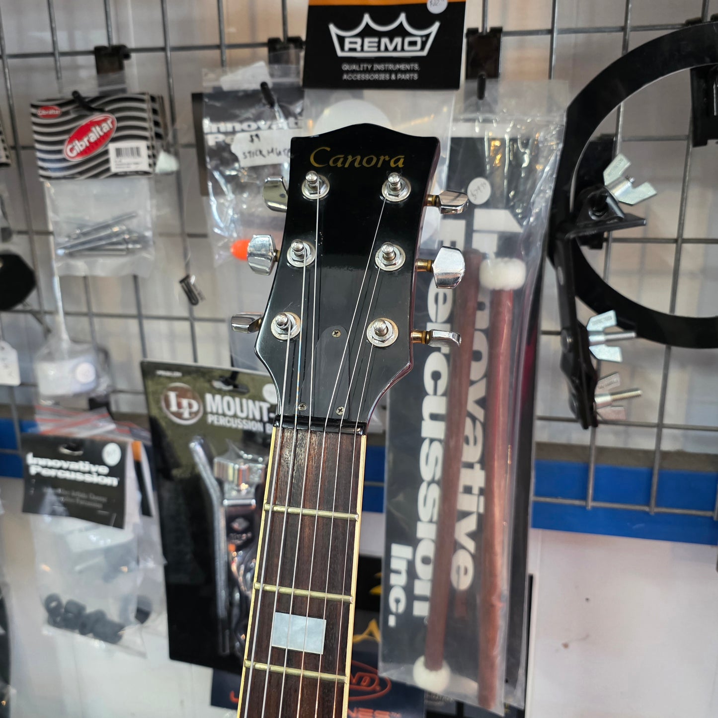 Canora - Pre-owned 70s MIJ hollowbody in case