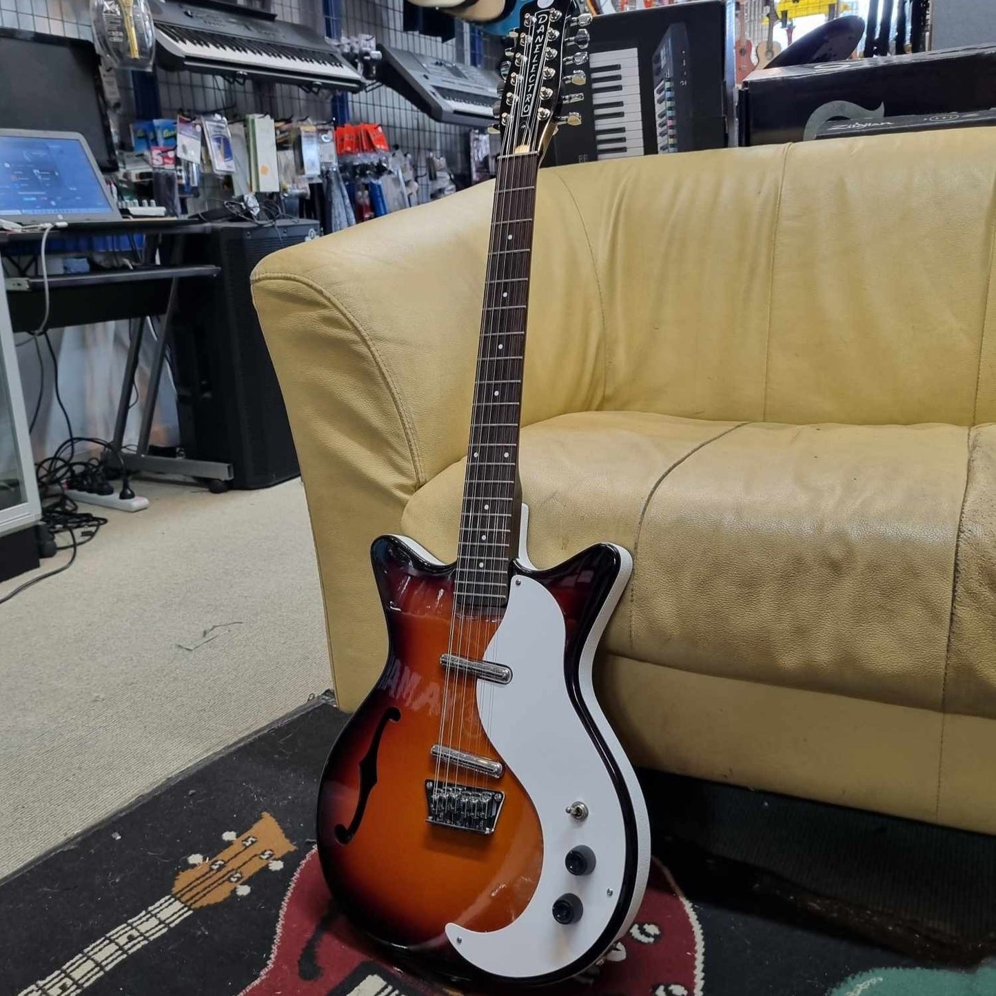 Danelectro - '56 12-string