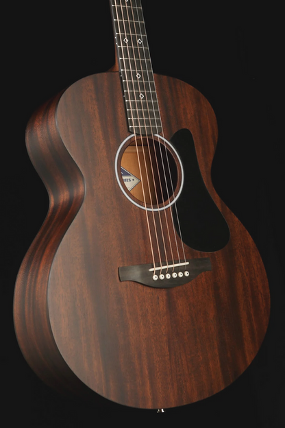 Fenech - Delta Blues Auditorium Mahogany