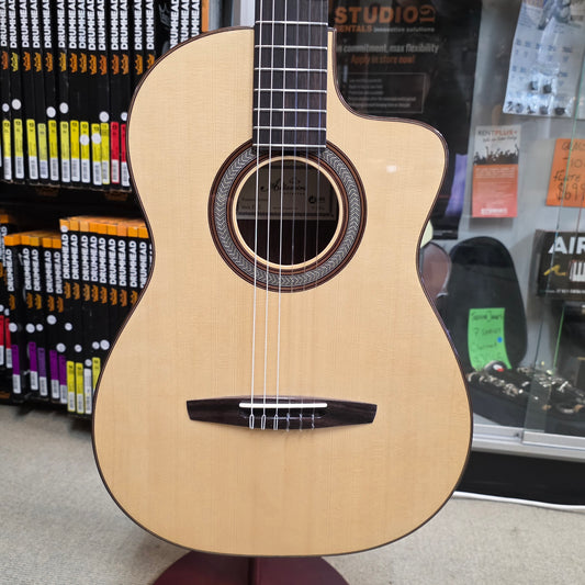 Altamira - FZ2 Nylon String Guitar