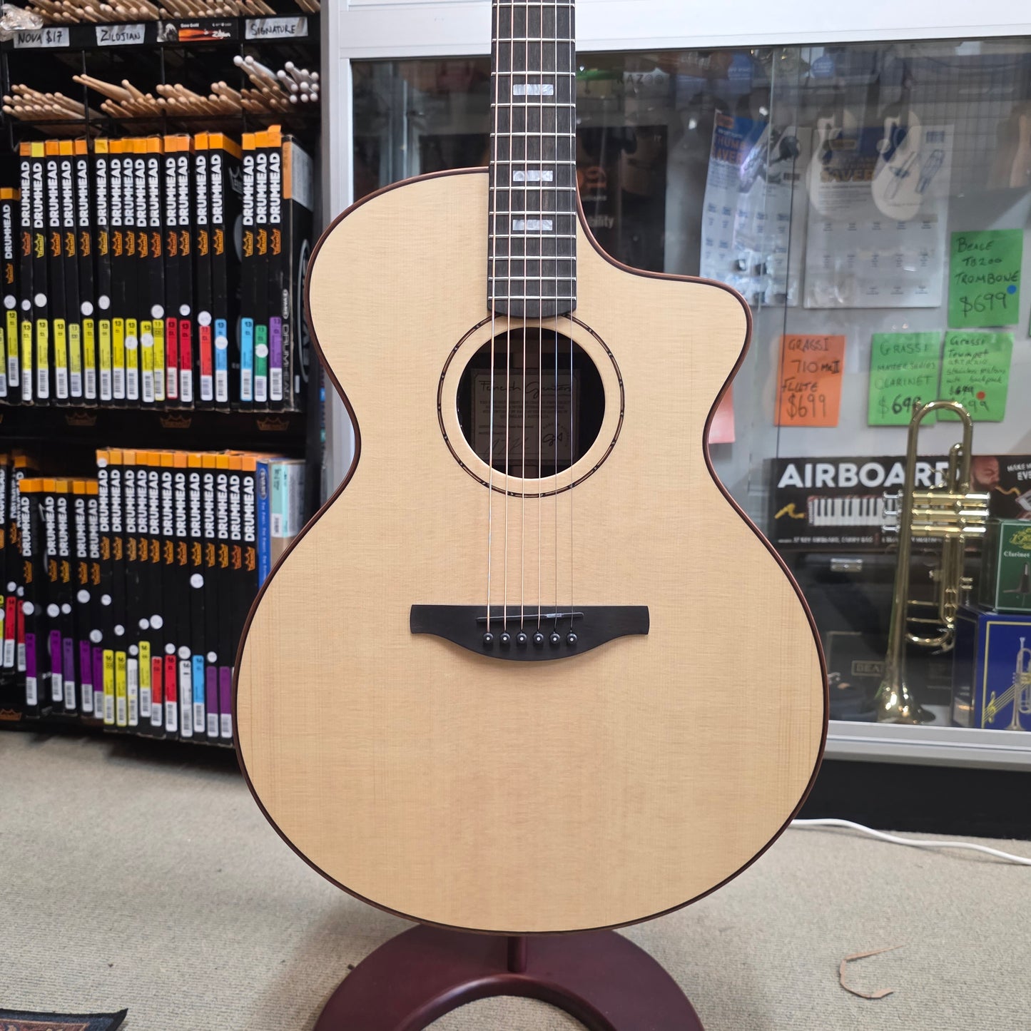 Fenech - VT Series Grand Auditorium Spruce Camphor